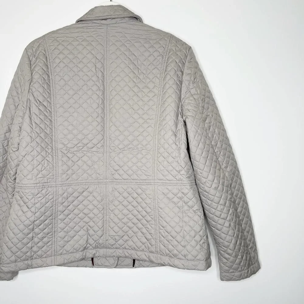 Brooks Brothers Quilted Blazer Style Jacket – Sophistication Meets Modern